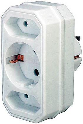 Brennenstuhl Adapter with 2 + 1 sockets