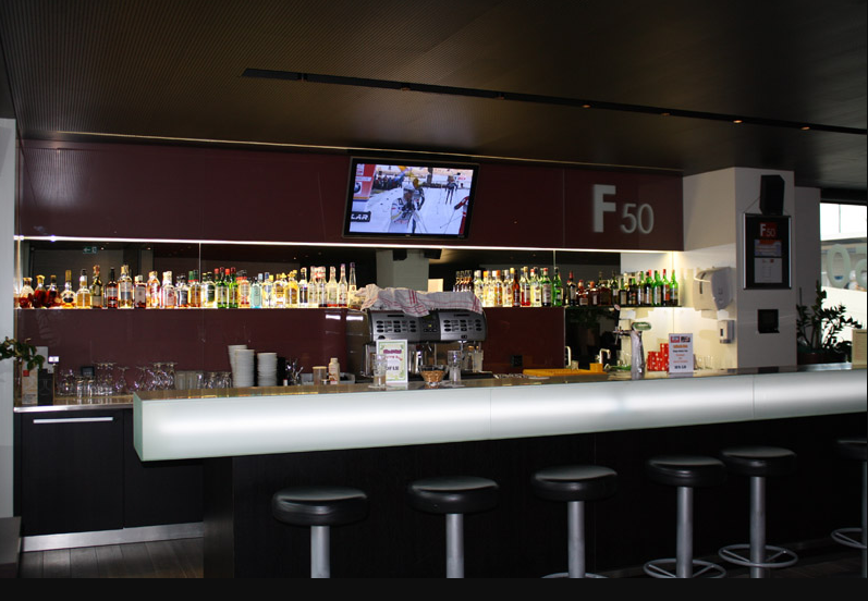 F50 - Bar Lounge Restaurant in Glattbrugg